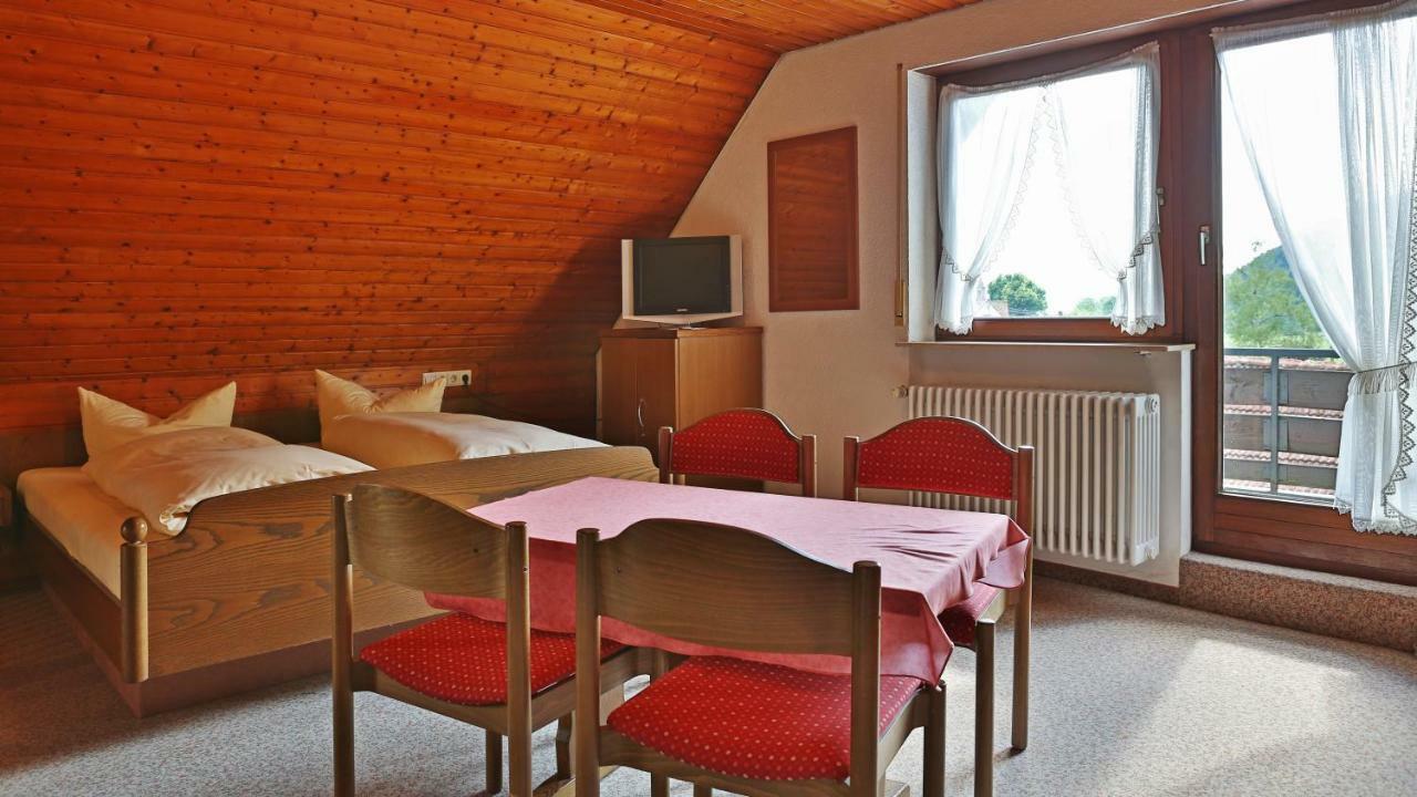 Gruener Hof Hotel Zell am Harmersbach Exterior photo